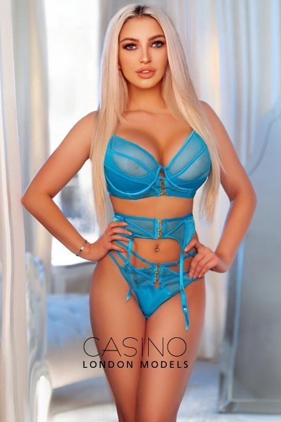 busty escorts london 32DD CIM party girl PANAMERA