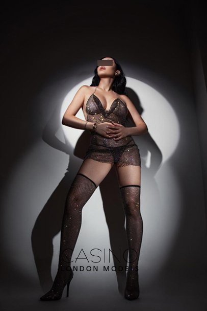 elite london escorts busty high class dinner date CLAIRE