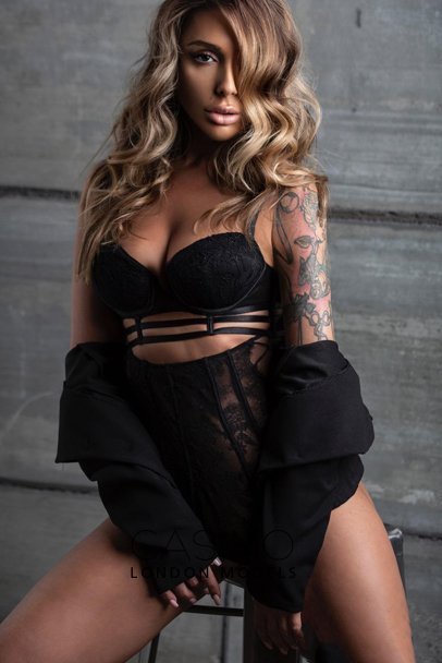 elite london escorts expensive high class busty MEDUSA