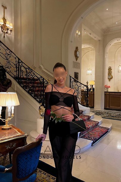 high class london escort exclusive model ELENA