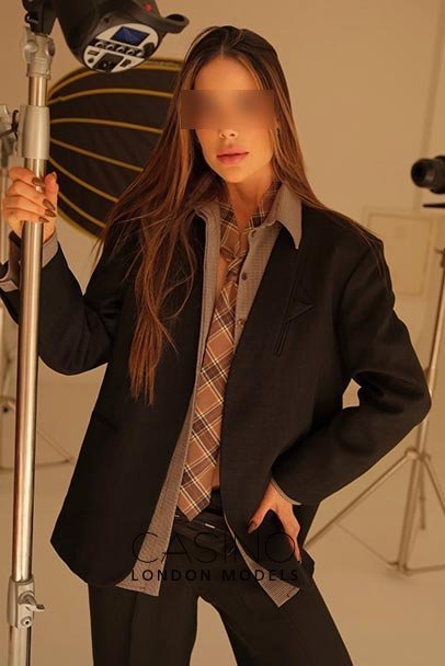 high class london escorts latin model VIP expensive BETTINA