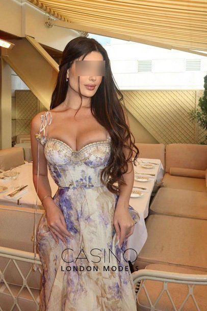  high class busty escorts VIP tall model ARTEMIS