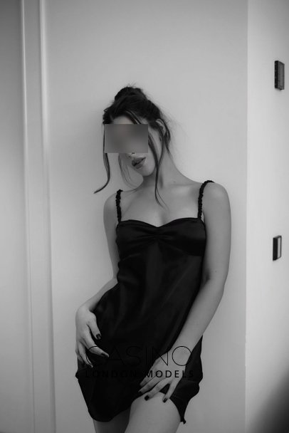  high class escorts 34C upmarket VIP MARIA