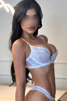 elite london escorts open minded party girl ZOE 