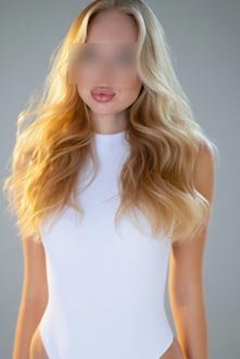los angeles escorts LA high end elite models KAROLINE