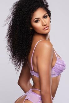 english escorts london elite high class UK girls GIGI