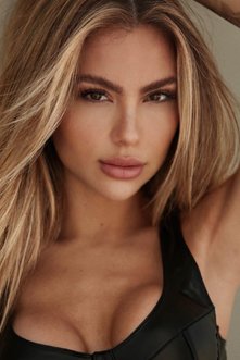 london escorts expensive high end elite busty VALENTINA