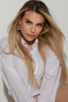 london escorts busty latin petite cheap ARIEL